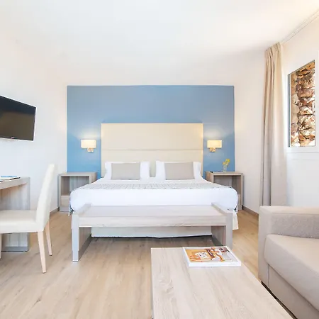 Menorca - Adults Recommended - By Pierre & Premium 3*