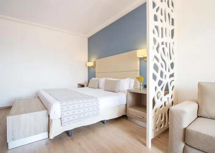 Hotel Menorca - Adults Recommended - By Pierre & Premium Binibeca