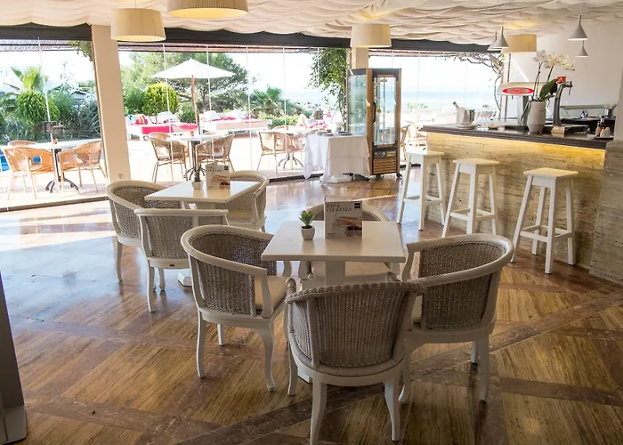 Hotel Menorca - Adults Recommended - By Pierre & Premium Binibeca