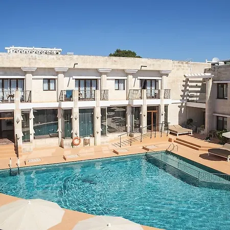 Menorca - Adults Recommended - By Pierre & Premium ביניבקה