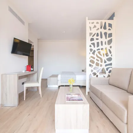 Menorca - Adults Recommended - By Pierre & Premium 3*