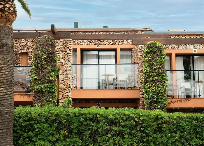 Menorca - Adults Recommended - By Pierre & Premium