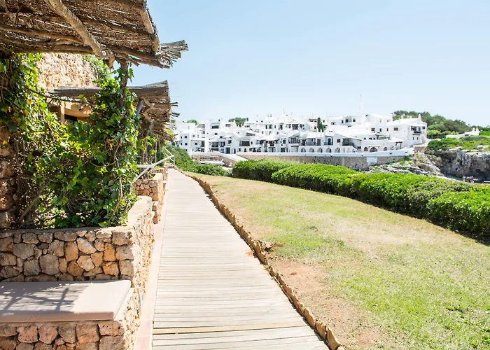 Menorca - Adults Recommended - By Pierre & Premium بينيبيكا