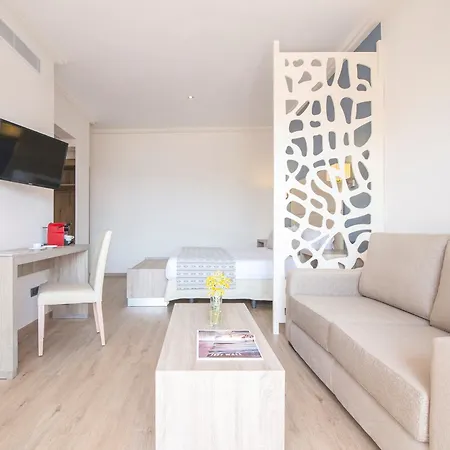 Hotel Menorca - Adults Recommended - By Pierre & Premium Binibeca