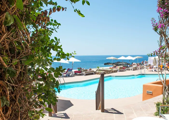 Menorca - Adults Recommended - By Pierre & Premium Hotel 3*